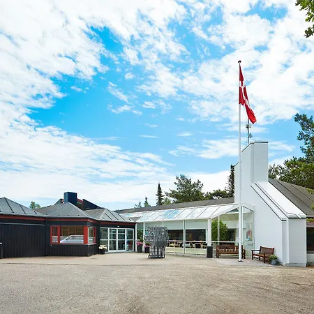 Dronningens Ferieby Hotel