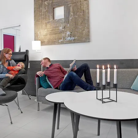 Dronningens Ferieby Hotel