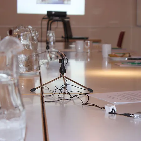 Dronningens Ferieby 4*