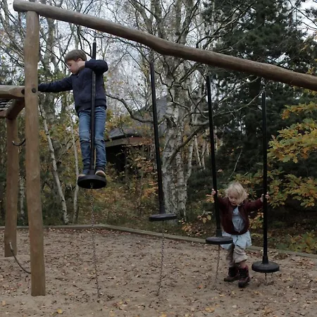 Hotel Dronningens Ferieby 4*