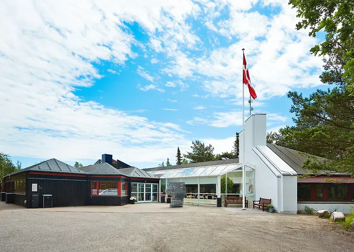 Dronningens Ferieby Hotel