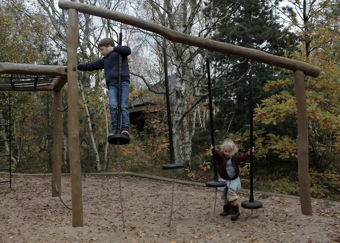 Hotel Dronningens Ferieby 4*